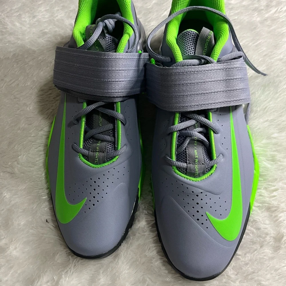 Nike Savaleos Weightlifting Gym Workout Gray And Green Shoes Size 14 CV5708-401